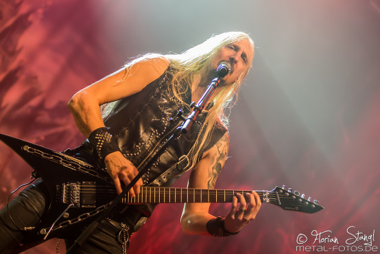 hammerfall-eventhalle-geiselwind-12-12-2015_0064