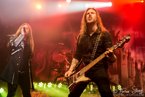 hammerfall-eventhalle-geiselwind-12-12-2015_0077