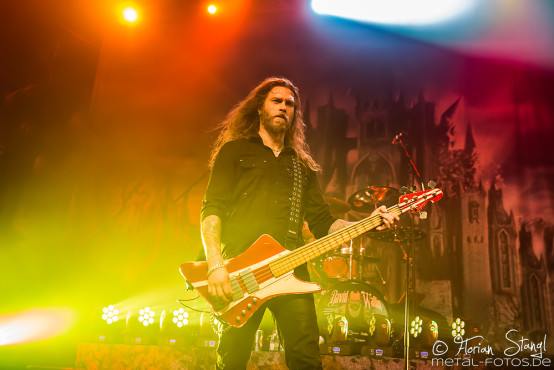 hammerfall-eventhalle-geiselwind-12-12-2015_0083