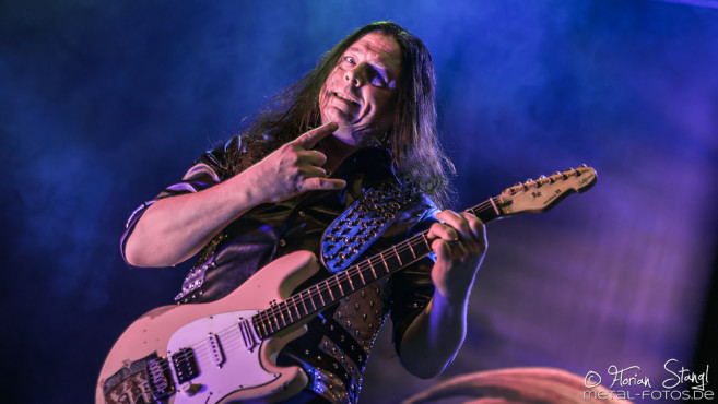 hammerfall-brose-arena-bamberg-14-1-2017_0003