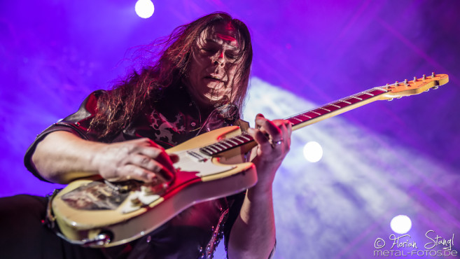 hammerfall-brose-arena-bamberg-14-1-2017_0010