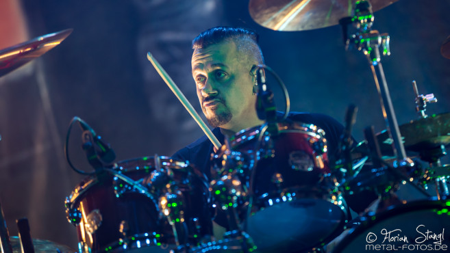 hammerfall-brose-arena-bamberg-14-1-2017_0018