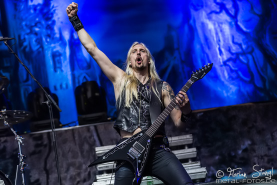 hammerfall-masters-of-rock-10-7-2015_0031
