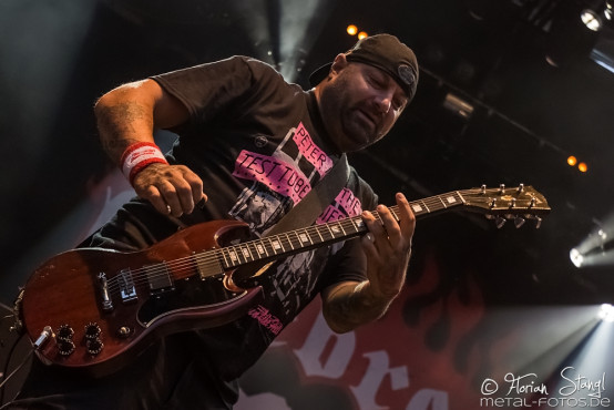 hatebreed-summer-breeze-15-8-2015_0012