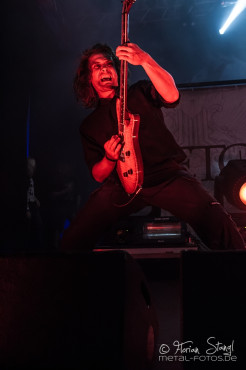 heaven-shall-burn-metal-invasion-vii-19-10-2013_12