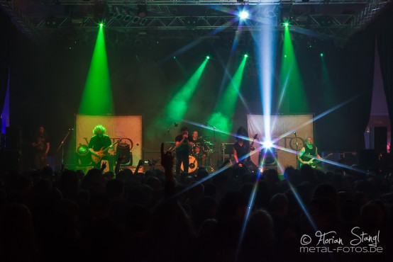 heaven-shall-burn-martin-kames-19-10-2013_03