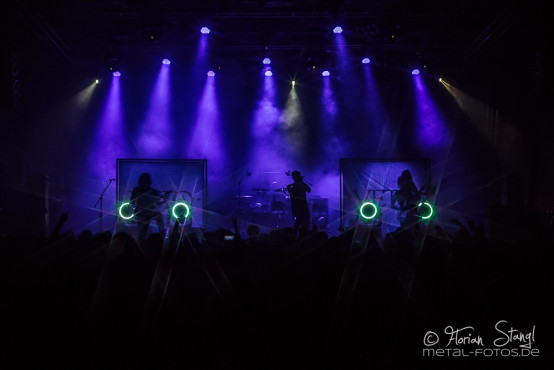 heaven-shall-burn-martin-kames-19-10-2013_05