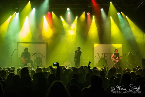 heaven-shall-burn-martin-kames-19-10-2013_27