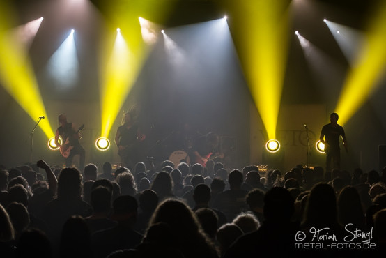 heaven-shall-burn-martin-kames-19-10-2013_29