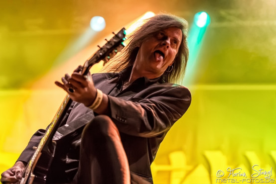 helloween-out-loud-04-06-2015_0002