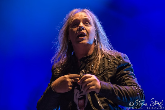 helloween-out-loud-04-06-2015_0052