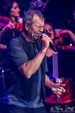 ian-gillan-rock-meets-classic-arena-nuernberg-28-03-2015_0022