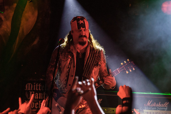 iced-earth-16-12-2012-rockfabrik-ludwigsburg-20