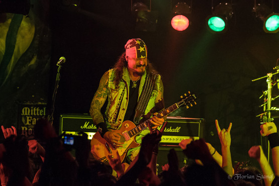 iced-earth-16-12-2012-rockfabrik-ludwigsburg-25