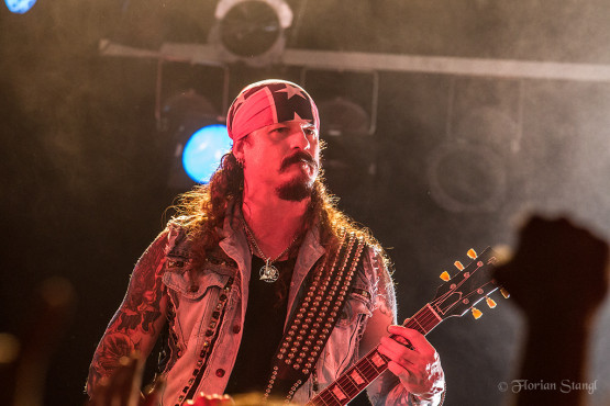 iced-earth-16-12-2012-rockfabrik-ludwigsburg-73