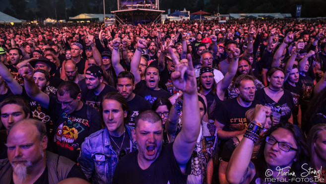 iced-earth-bang-your-head-2016-16-07-2016_0037