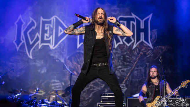 iced-earth-bang-your-head-2016-16-07-2016_0038