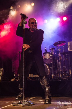 ihresgleichen-reithalle-strasse-e-dresden-01-11-2013_14