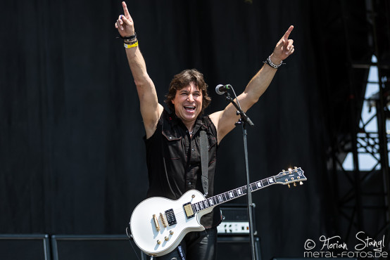 jag-panzer-bang-your-head-17-7-2015_0017