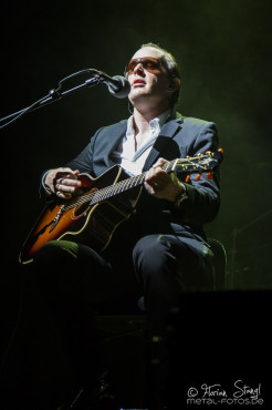 joe-bonamassa-2013-world-tour-meistersingerhalle-nuernberg-11-03-2013-05