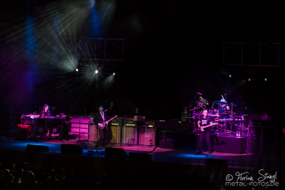 joe-bonamassa-2013-world-tour-meistersingerhalle-nuernberg-11-03-2013-41