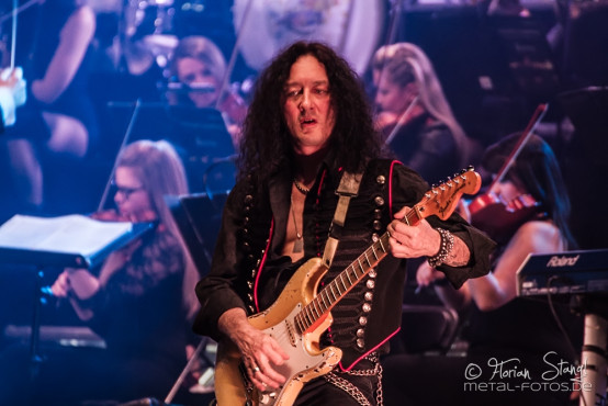 joe-lynn-turner-rock-meets-classic-arena-nuernberg-13-03-2014_0004