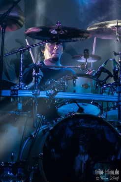 kamelot-backstage-muenchen-19-11-2013_19