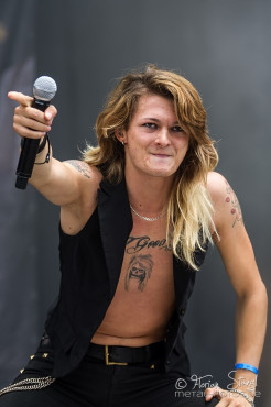 kissin-dynamite-byh-2014-11-7-2014_0014