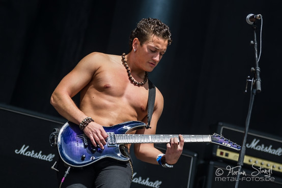 kissin-dynamite-byh-2014-11-7-2014_0019