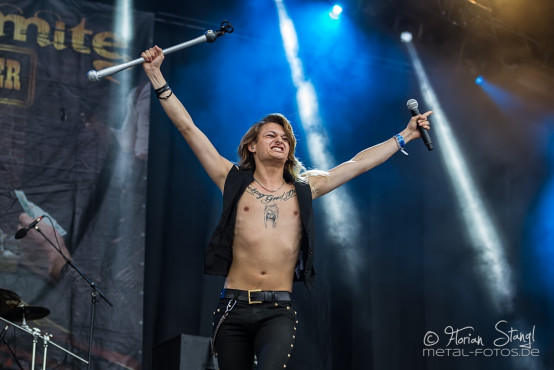 kissin-dynamite-byh-2014-11-7-2014_0021