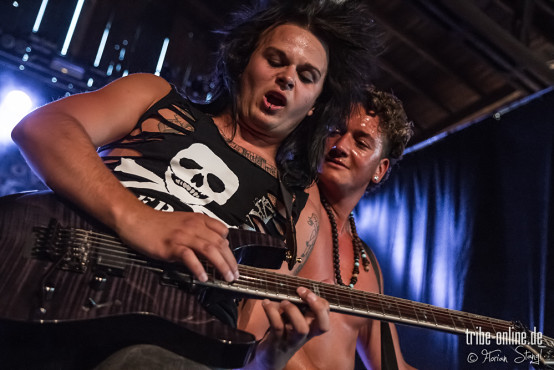 kissin-dynamite-pyraser-classic-rock-night-2013-20-07-2013-20
