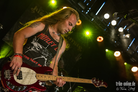 kissin-dynamite-pyraser-classic-rock-night-2013-20-07-2013-33