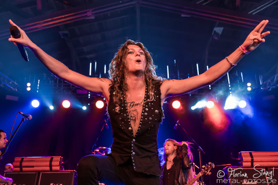 kissin-dynamite-classic-rock-night-8-8-2015_0034