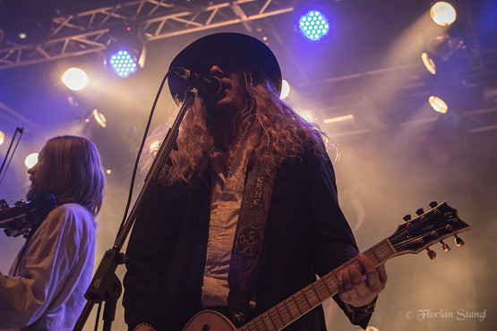 korpiklaani-heidenfest-2-11-2012-geiselwind-24