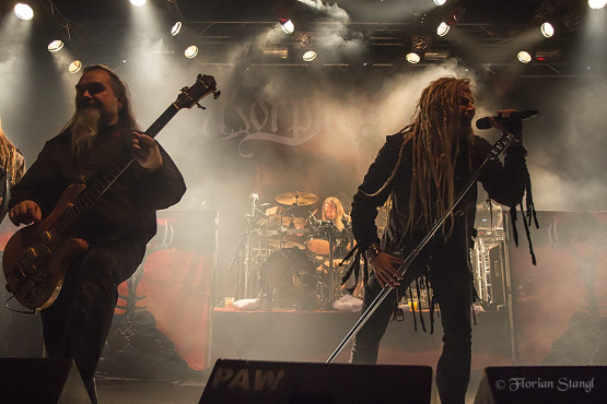 korpiklaani-heidenfest-2-11-2012-geiselwind-36