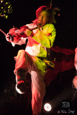 korpiklaani-westpark-ingolstadt-23-2-2013-02