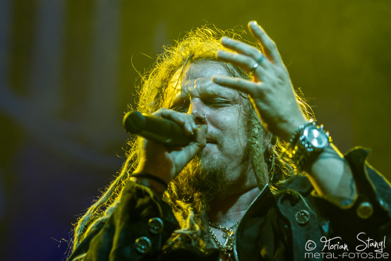 korpiklaani-bang-your-head-16-7-2015_0011