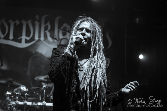 korpiklaani-stadthalle-fuerth-27-12-2013_25