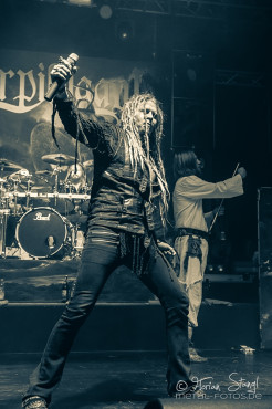korpiklaani-stadthalle-fuerth-27-12-2013_43