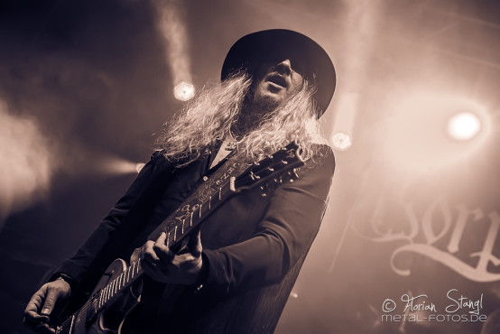 korpiklaani-stadthalle-fuerth-27-12-2013_44