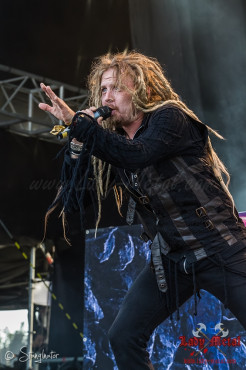 korpiklaani-summer-breeze-2013-15-08-2013-32