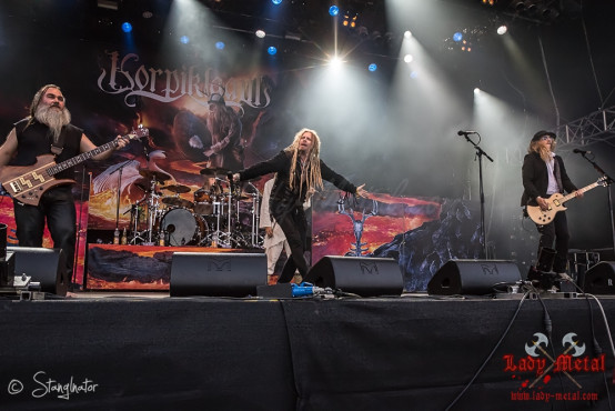 korpiklaani-summer-breeze-2013-15-08-2013-54