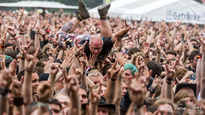 korpiklaani-summer-breeze-2016-20-08-2016_0008