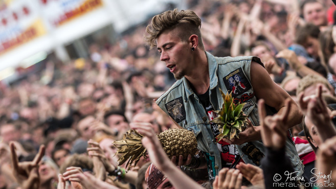 korpiklaani-summer-breeze-2016-20-08-2016_0009