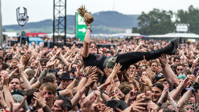 korpiklaani-summer-breeze-2016-20-08-2016_0010