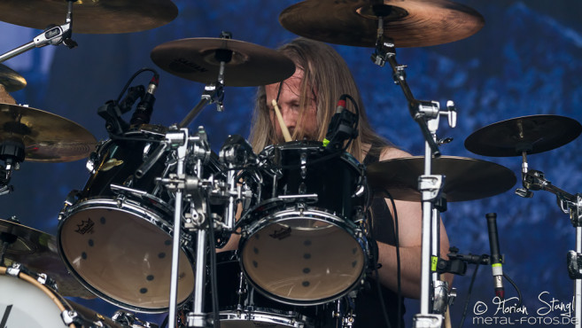 korpiklaani-summer-breeze-2016-20-08-2016_0035