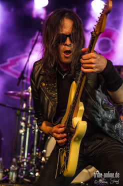 krokus-pyraser-classic-rock-night-2013-20-07-2013-02