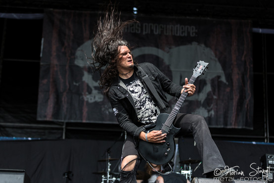 lacrimas-profundere-masters-of-rock-12-7-2015_0016