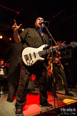 lingua-mortis-orchestra-feat-rage-hirsch-nuernberg-20-12-2013_59