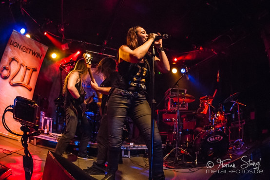 lion-twin-hirsch-nuernberg-16-9-2014_0005